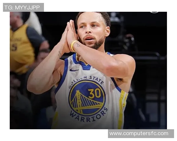 勇士主帅称库里将成为历史最佳投篮手,称赞他的天赋和努力 勇士主帅称库里将成为历史最佳投篮手,称赞他的天赋和努力